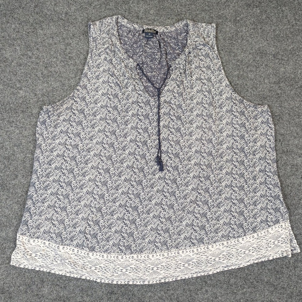 Lucky Brand Womens 3X Navy Blue White Geometric Chevron Sleeveless Tassel Top